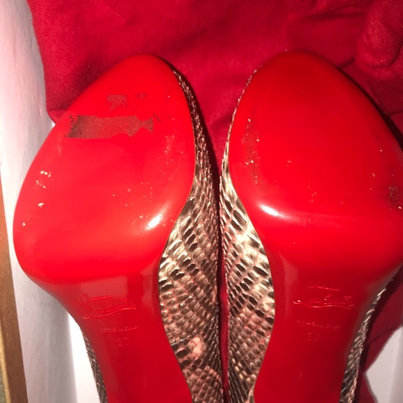 CHRISTIAN LOUBOUTIN Python 120 Peep Toe Pumps - Picture 6 of 8